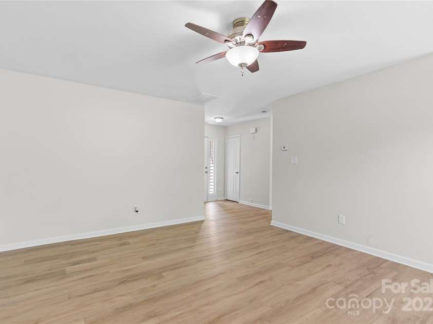 2708 Valley Court, Charlotte, NC 28273.  MLS# CAR4248520, YatesRealty ID 7267. 