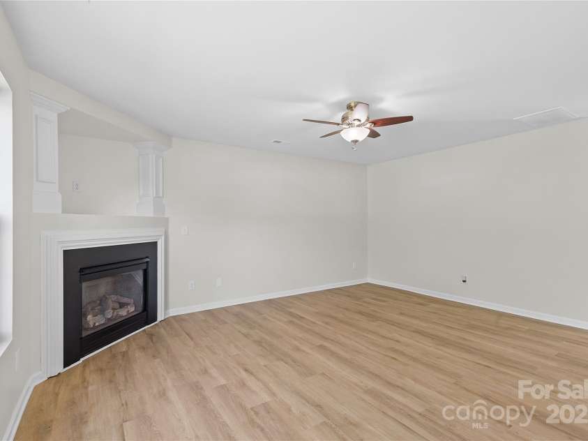 2708 Valley Court, Charlotte, NC 28273.  MLS# CAR4248520, YatesRealty ID 7267. 