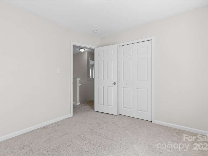 2708 Valley Court, Charlotte, NC 28273.  MLS# CAR4248520, YatesRealty ID 7267. 