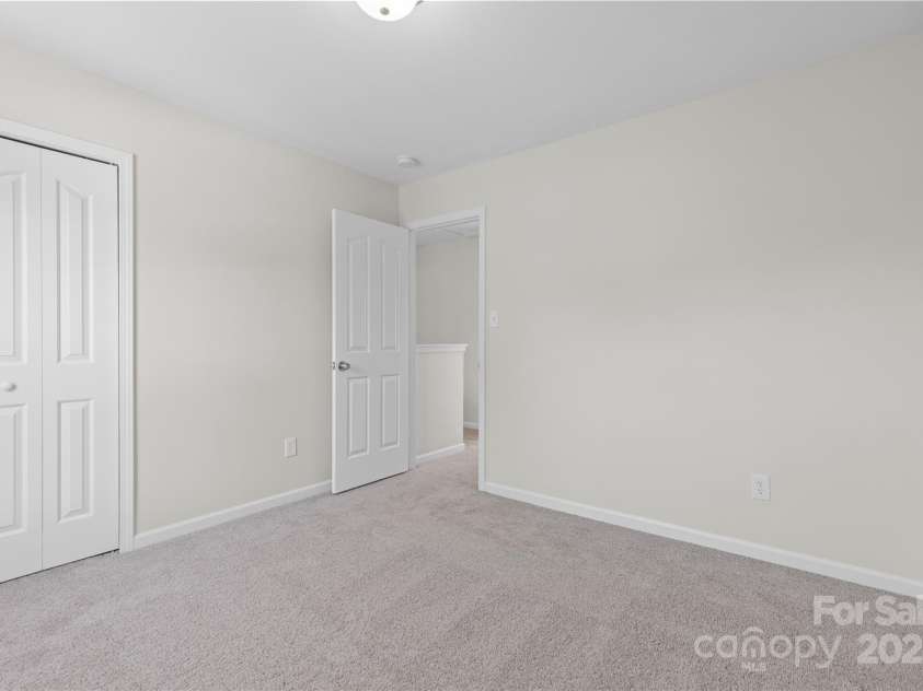 2708 Valley Court, Charlotte, NC 28273.  MLS# CAR4248520, YatesRealty ID 7267. 