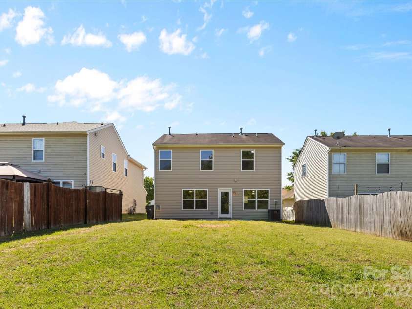 2708 Valley Court, Charlotte, NC 28273.  MLS# CAR4248520, YatesRealty ID 7267. 