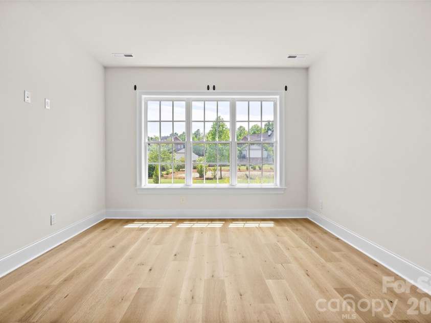 3011 Ella Katherine Way, Charlotte, NC 28210.  MLS# CAR4381192, YatesRealty ID 7267. Basement bedroom