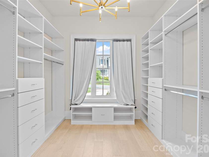3011 Ella Katherine Way, Charlotte, NC 28210.  MLS# CAR4381192, YatesRealty ID 7267. Primary closet