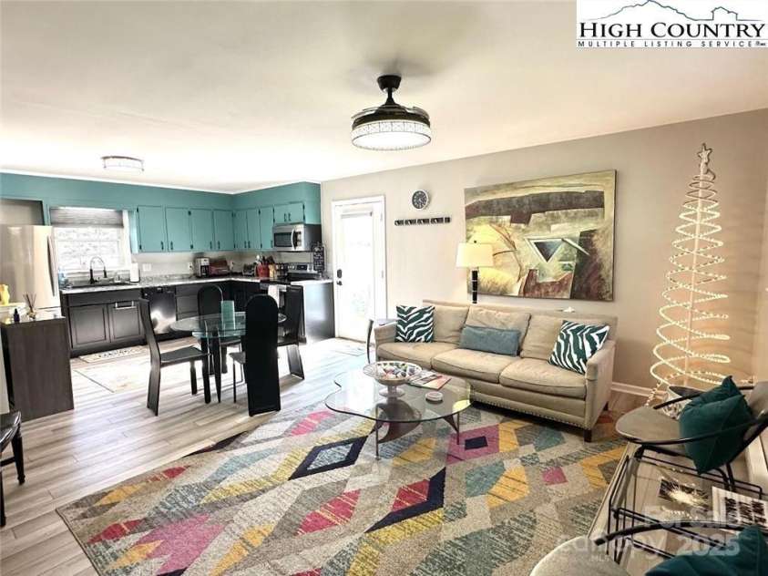 411 Poplar Avenue, West Jefferson, NC 28694.  MLS# CAR4320354, YatesRealty ID 7269. 