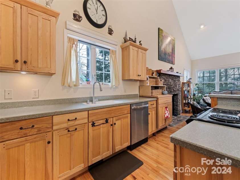12 Belisle Lane, Maggie Valley, NC 28751.  MLS# CAR4202717, YatesRealty ID 727. 