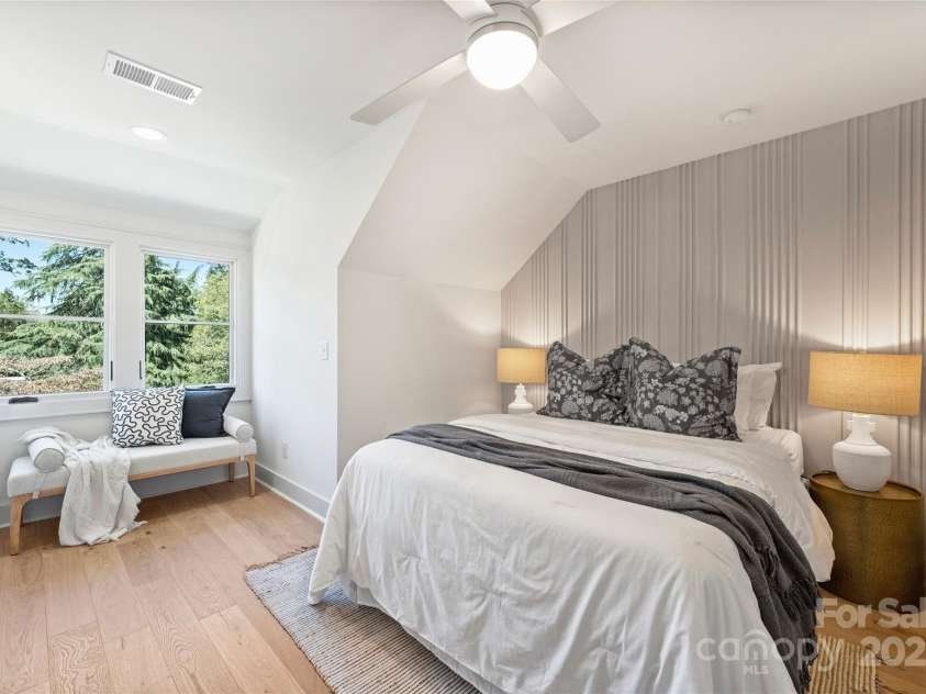 2023 Thurmond Place, Charlotte, NC 28205.  MLS# CAR4206034, YatesRealty ID 7271. PrimaryRepresentative from last completed unit.