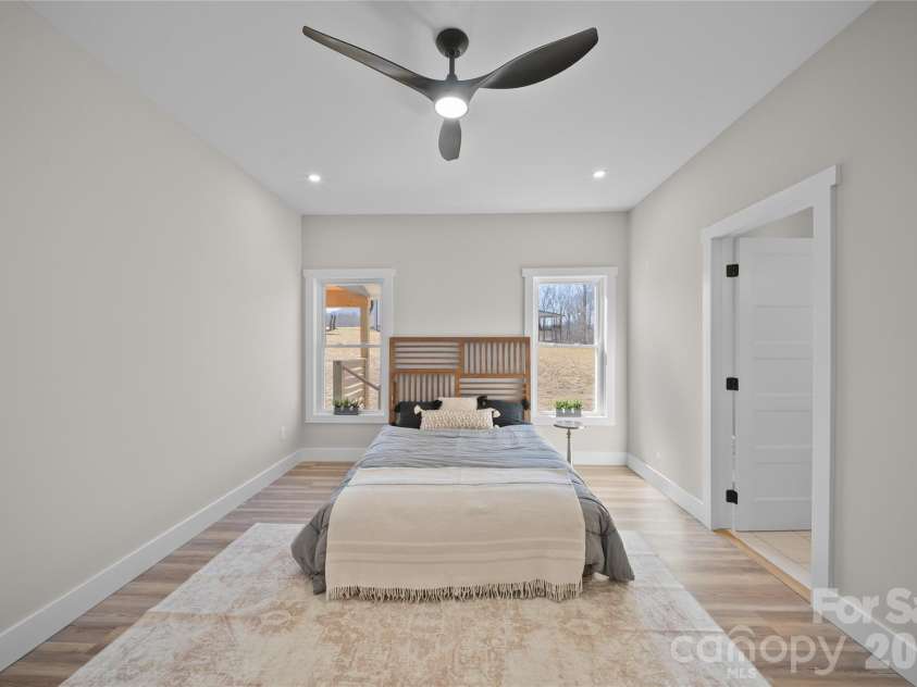 78 Scott Meadows Drive, Asheville, NC 28806.  MLS# CAR4344586, YatesRealty ID 7271. 