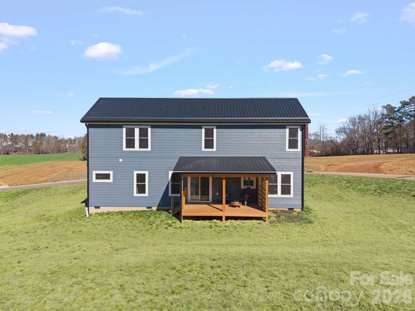 78 Scott Meadows Drive, Asheville, NC 28806.  MLS# CAR4344586, YatesRealty ID 7271. 