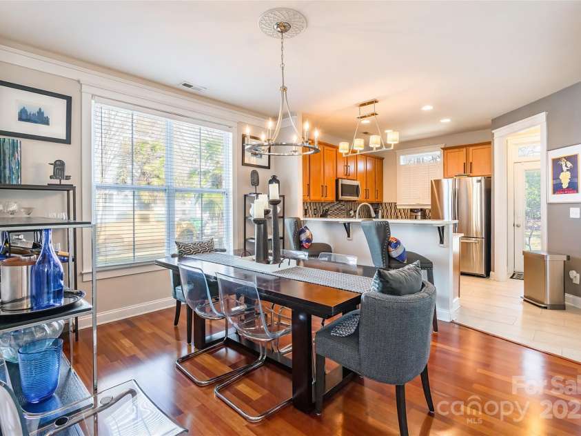 1246 Rising Oak Drive, Charlotte, NC 28206.  MLS# CAR4228735, YatesRealty ID 7272. 