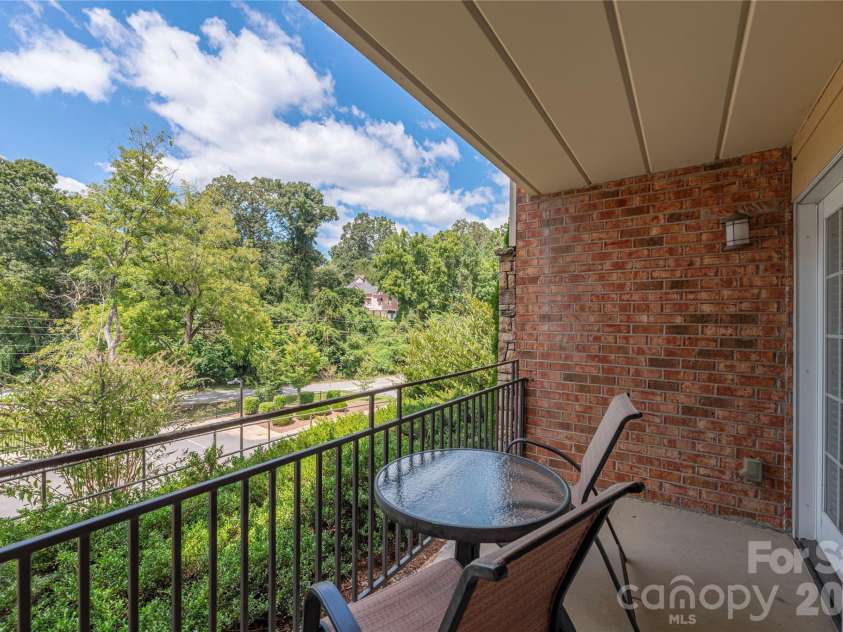 114 Bowling Park Road, Asheville, NC 28803.  MLS# CAR4302722, YatesRealty ID 7274. 