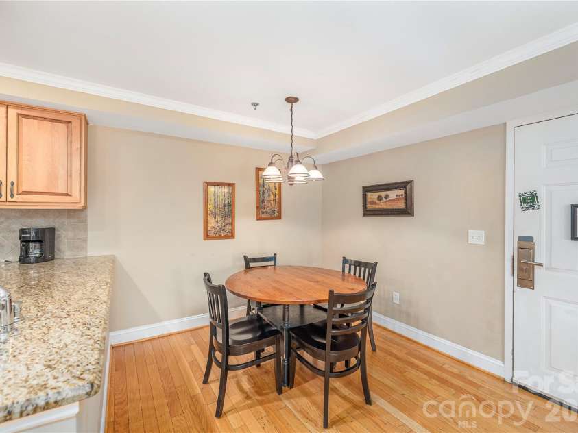 114 Bowling Park Road, Asheville, NC 28803.  MLS# CAR4302722, YatesRealty ID 7274. 