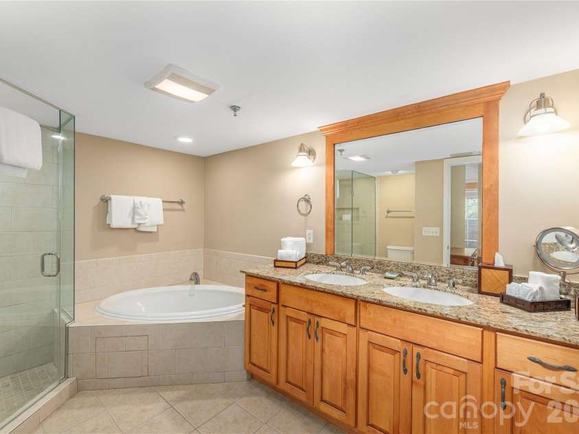 114 Bowling Park Road, Asheville, NC 28803.  MLS# CAR4302722, YatesRealty ID 7274. 