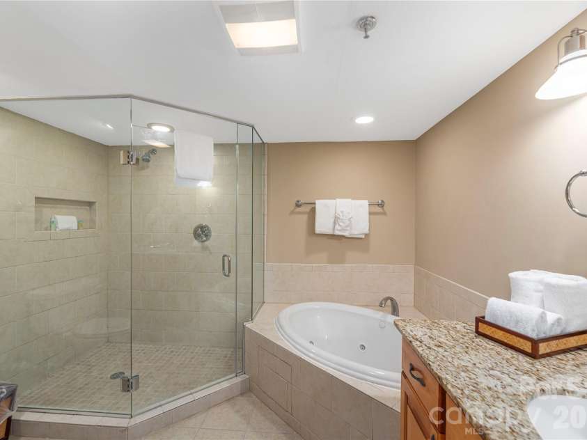 114 Bowling Park Road, Asheville, NC 28803.  MLS# CAR4302722, YatesRealty ID 7274. 