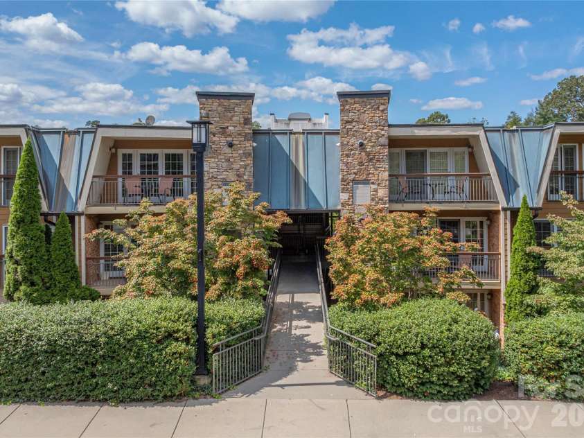 114 Bowling Park Road, Asheville, NC 28803.  MLS# CAR4302722, YatesRealty ID 7274. 