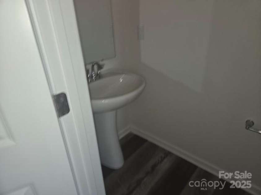 149 Kodak Drive, Statesville, NC 28625.  MLS# CAR4248073, YatesRealty ID 7275. 