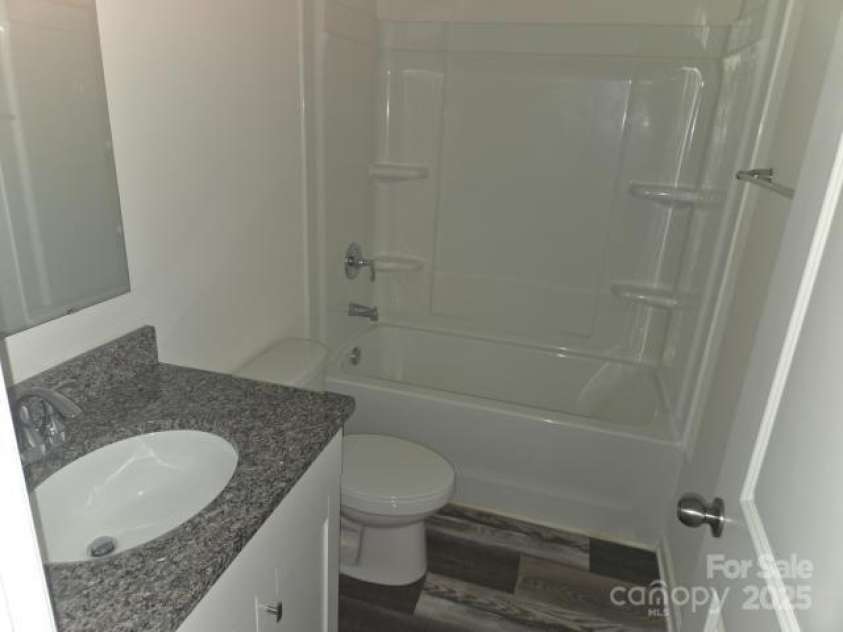 149 Kodak Drive, Statesville, NC 28625.  MLS# CAR4248073, YatesRealty ID 7275. 