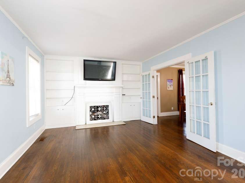 718 Milton Avenue, Rock Hill, SC 29730.  MLS# CAR4338341, YatesRealty ID 7275. 