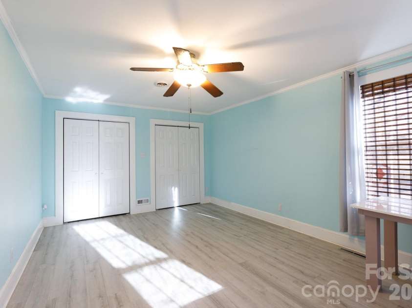 718 Milton Avenue, Rock Hill, SC 29730.  MLS# CAR4338341, YatesRealty ID 7275. 