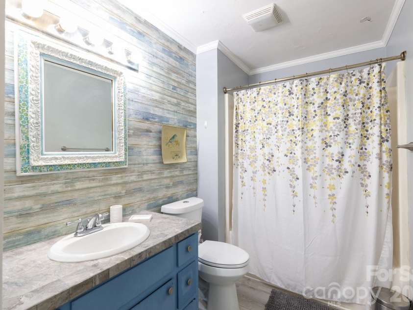 718 Milton Avenue, Rock Hill, SC 29730.  MLS# CAR4338341, YatesRealty ID 7275. 