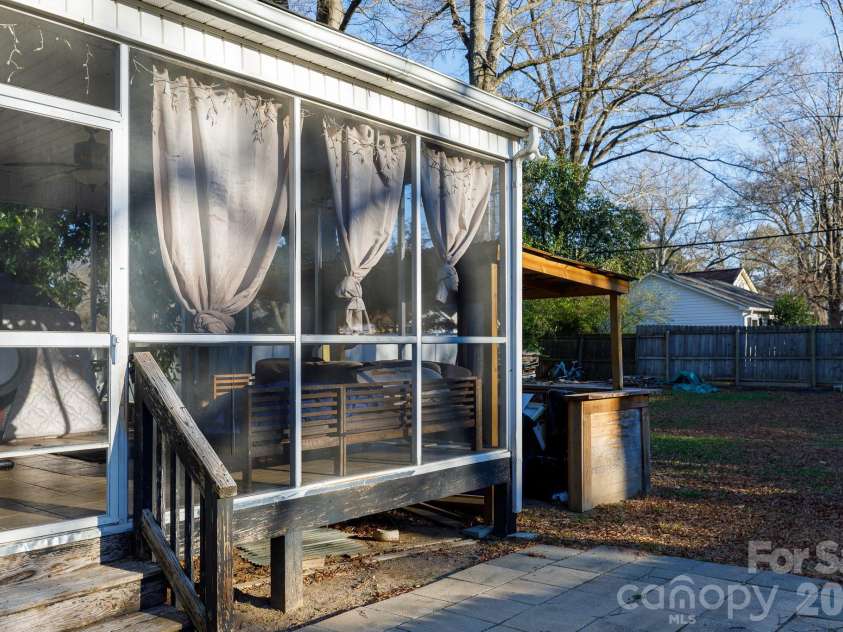 718 Milton Avenue, Rock Hill, SC 29730.  MLS# CAR4338341, YatesRealty ID 7275. 