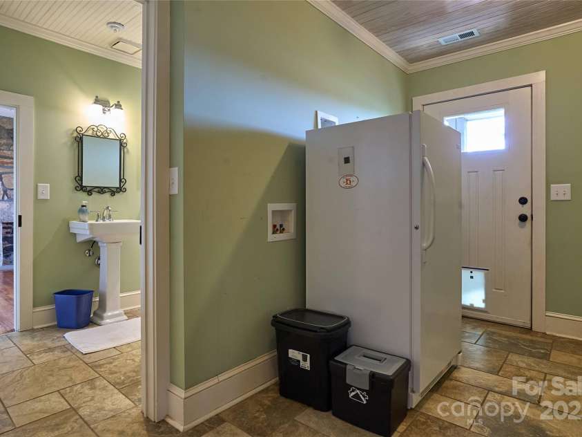 570 Lambs Grill Road, Rutherfordton, NC 28139.  MLS# CAR4238529, YatesRealty ID 7276. 