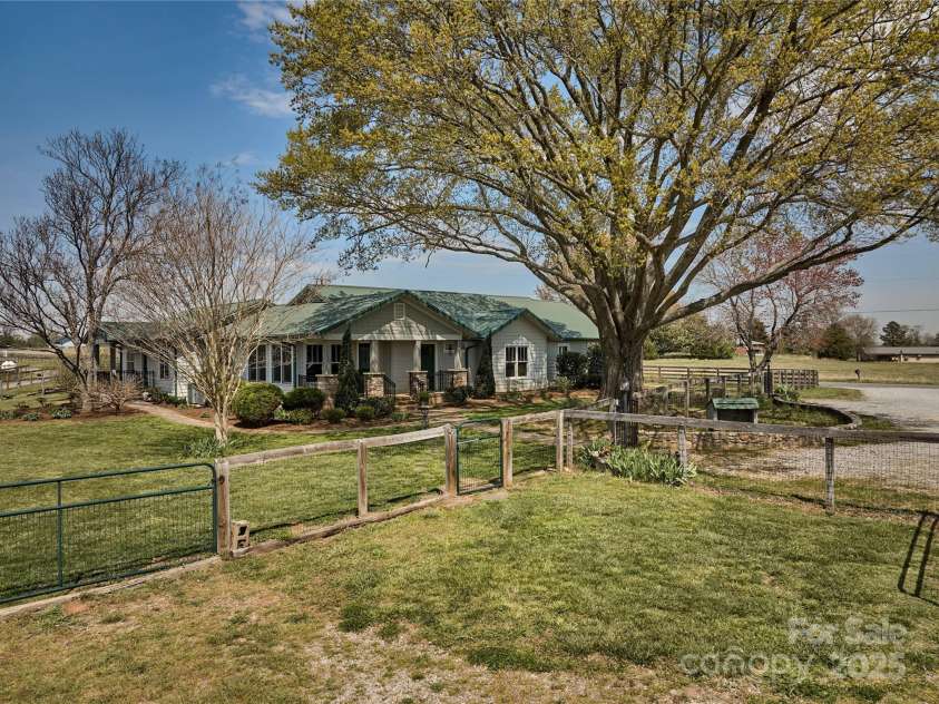 570 Lambs Grill Road, Rutherfordton, NC 28139.  MLS# CAR4238529, YatesRealty ID 7276. 