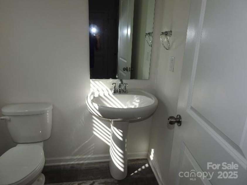 148 Kodak Drive, Statesville, NC 28625.  MLS# CAR4248065, YatesRealty ID 7277. 