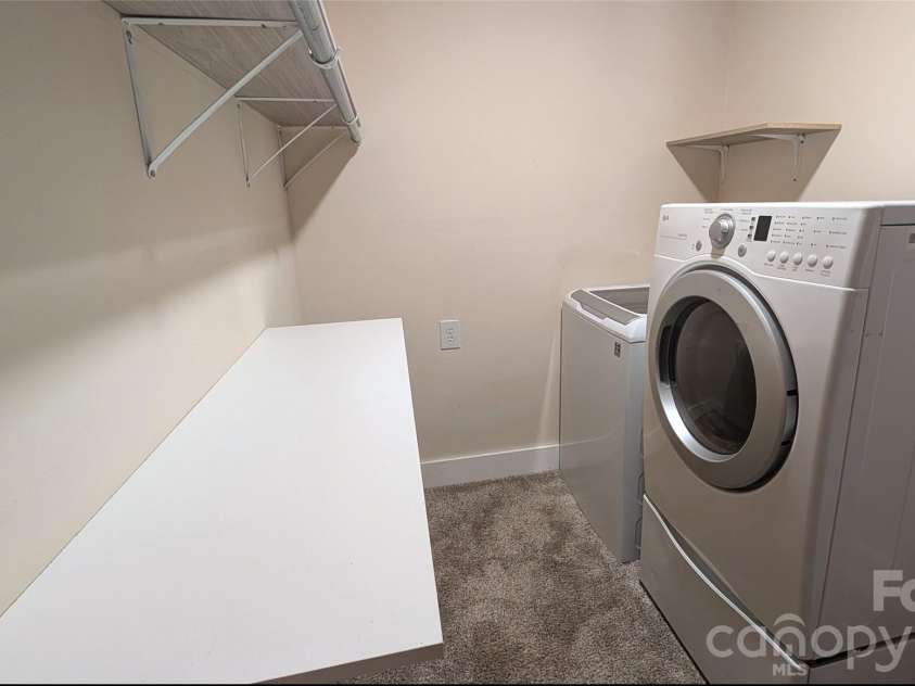 159 Broken Bow Run, Pickens, SC 29671.  MLS# CAR4355826, YatesRealty ID 7277. Laundry Room
