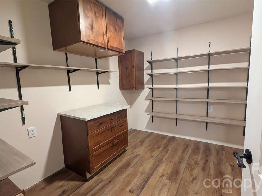159 Broken Bow Run, Pickens, SC 29671.  MLS# CAR4355826, YatesRealty ID 7277. Oversized walk in pantry next to the kitchen