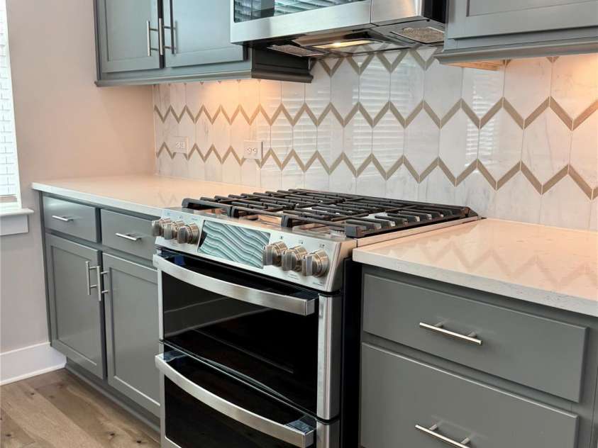 2969 Simpson Drive, Charlotte, NC 28205.  MLS# CAR4321085, YatesRealty ID 728. 