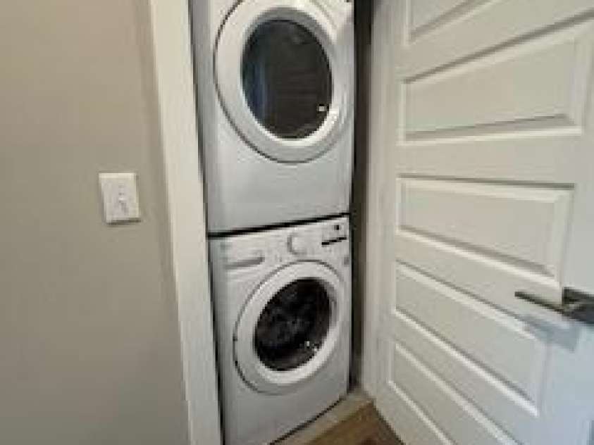 2969 Simpson Drive, Charlotte, NC 28205.  MLS# CAR4321085, YatesRealty ID 728. 