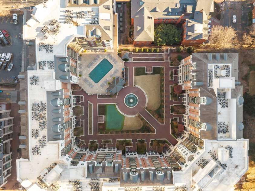 300 Fifth Street, Charlotte, NC 28202.  MLS# CAR4330446, YatesRealty ID 728. Condo Exterior