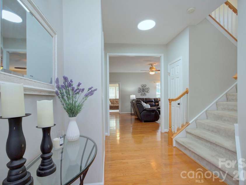 528 Saint George Road, Fort Mill, SC 29708.  MLS# CAR4358694, YatesRealty ID 7280. 