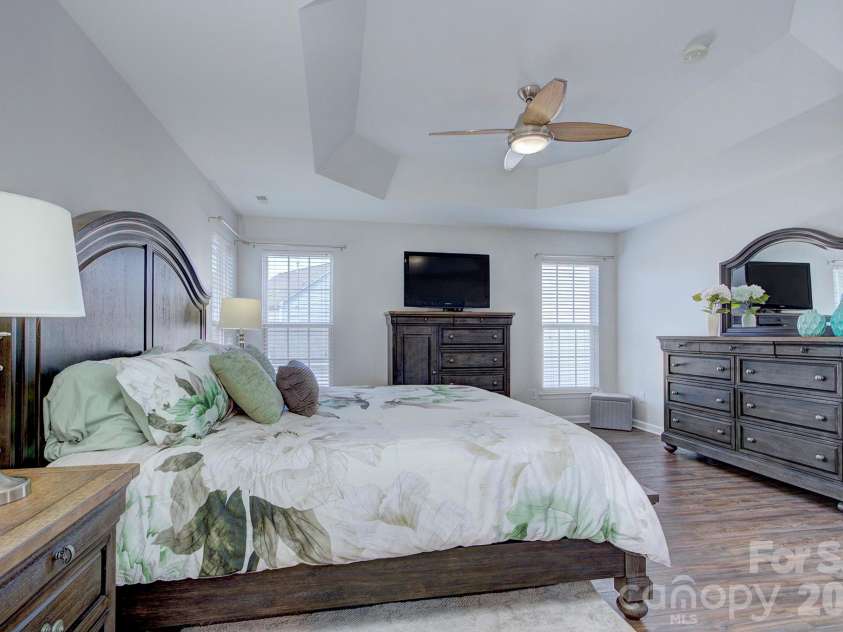 528 Saint George Road, Fort Mill, SC 29708.  MLS# CAR4358694, YatesRealty ID 7280. 