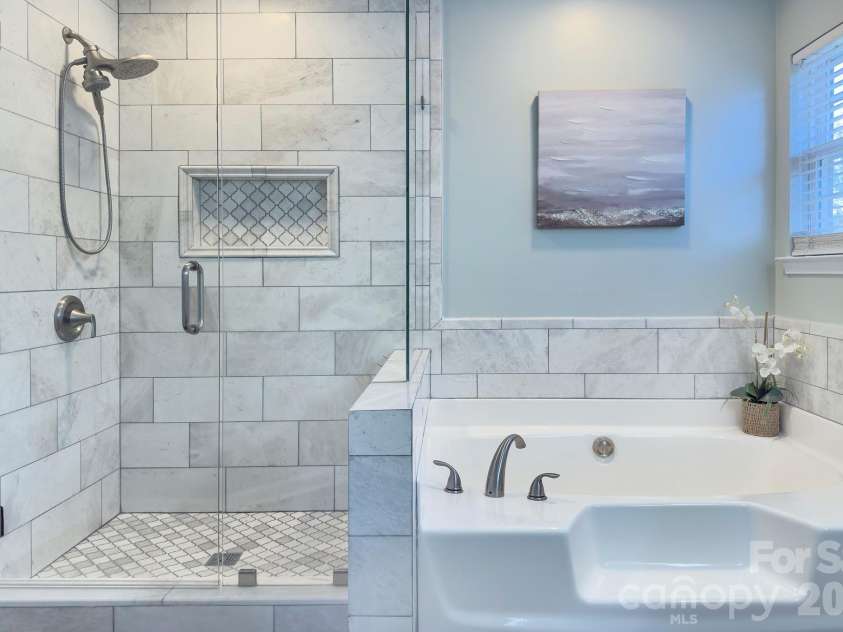 528 Saint George Road, Fort Mill, SC 29708.  MLS# CAR4358694, YatesRealty ID 7280. 