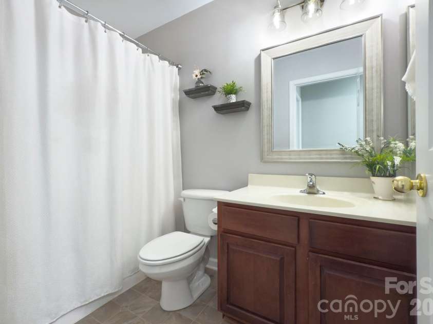 528 Saint George Road, Fort Mill, SC 29708.  MLS# CAR4358694, YatesRealty ID 7280. 
