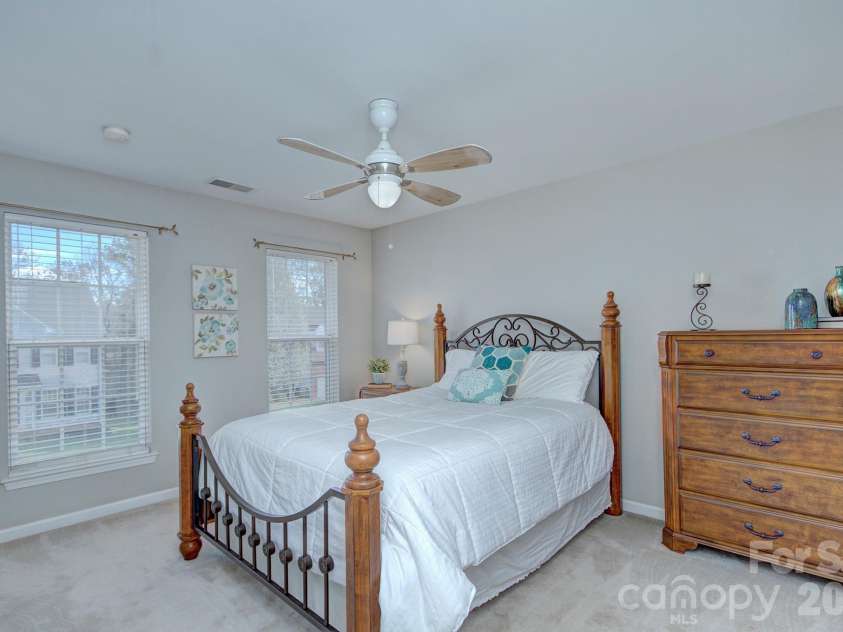 528 Saint George Road, Fort Mill, SC 29708.  MLS# CAR4358694, YatesRealty ID 7280. 
