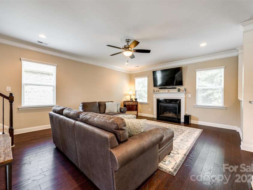 4704 Amberside Drive, Rock Hill, SC 29732.  MLS# CAR4249952, YatesRealty ID 7281. 
