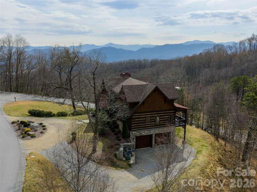 2670 Sleepy Hollow Drive, Waynesville, NC 28785.  MLS# CAR4355753, YatesRealty ID 7283. 