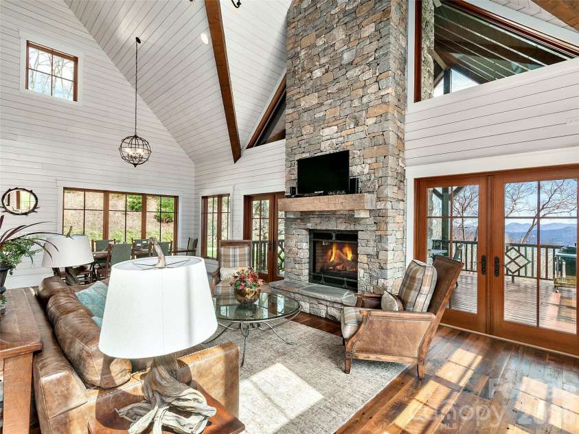 2670 Sleepy Hollow Drive, Waynesville, NC 28785.  MLS# CAR4355753, YatesRealty ID 7283. 