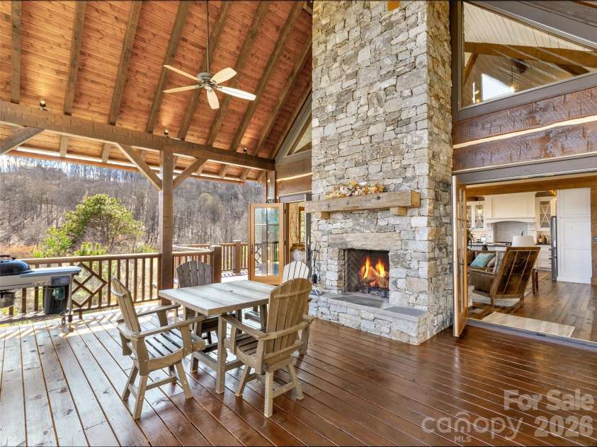 2670 Sleepy Hollow Drive, Waynesville, NC 28785.  MLS# CAR4355753, YatesRealty ID 7283. 