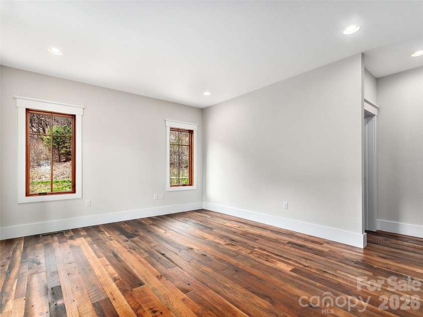 2670 Sleepy Hollow Drive, Waynesville, NC 28785.  MLS# CAR4355753, YatesRealty ID 7283. 