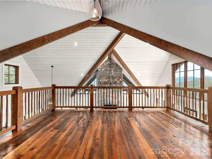 2670 Sleepy Hollow Drive, Waynesville, NC 28785.  MLS# CAR4355753, YatesRealty ID 7283. 