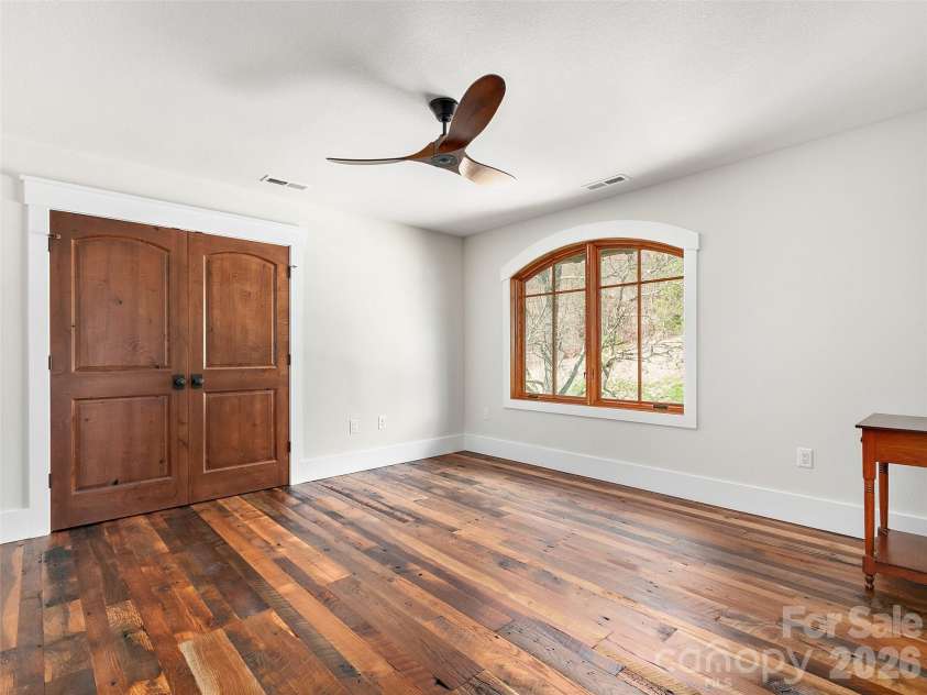 2670 Sleepy Hollow Drive, Waynesville, NC 28785.  MLS# CAR4355753, YatesRealty ID 7283. 