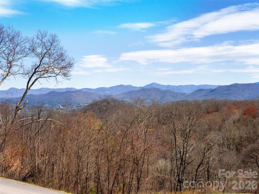 2670 Sleepy Hollow Drive, Waynesville, NC 28785.  MLS# CAR4355753, YatesRealty ID 7283. 