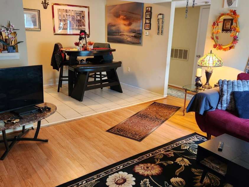 5012 Sardis Road, Charlotte, NC 28270.  MLS# CAR4182324, YatesRealty ID 7284. 