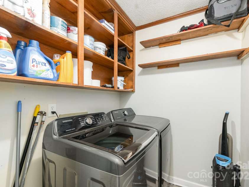 501 Hazel Avenue, Kannapolis, NC 28083.  MLS# CAR4191795, YatesRealty ID 7289. 