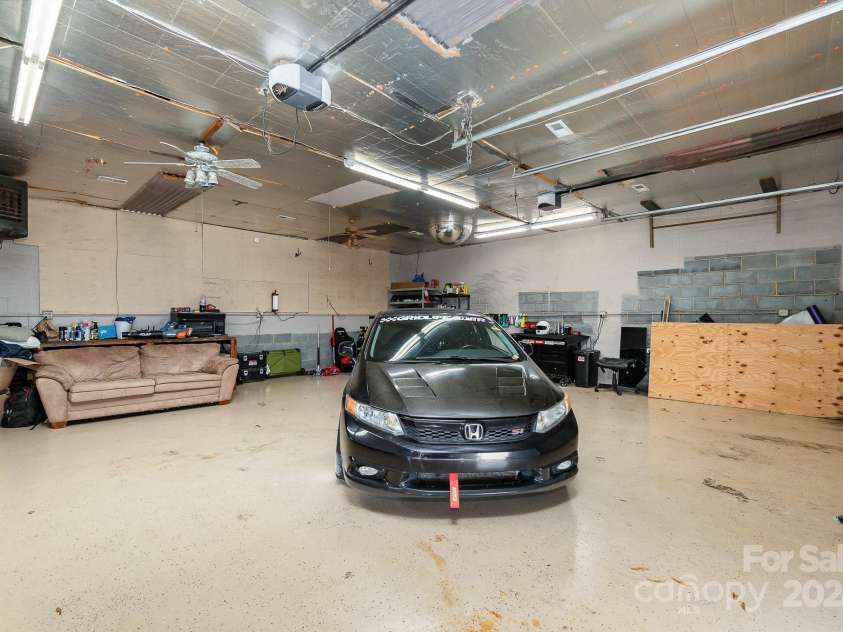 501 Hazel Avenue, Kannapolis, NC 28083.  MLS# CAR4191795, YatesRealty ID 7289. 