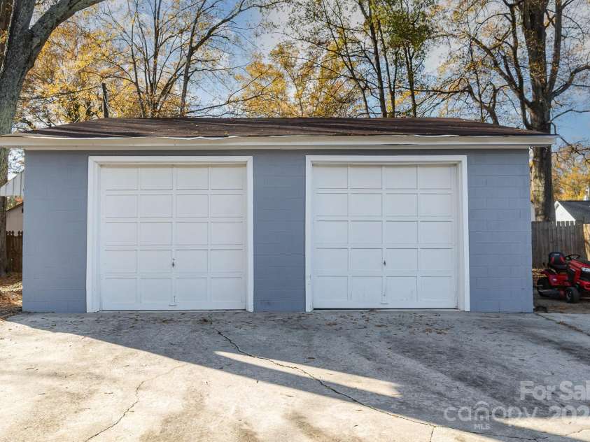 501 Hazel Avenue, Kannapolis, NC 28083.  MLS# CAR4191795, YatesRealty ID 7289. 