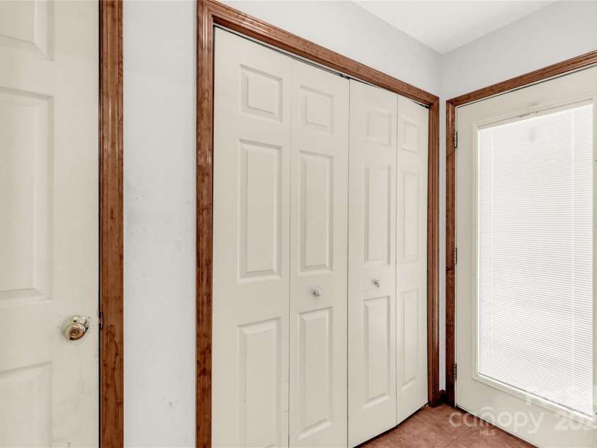 4641 Hickory Grove Road, Sharon, SC 29742.  MLS# CAR4211455, YatesRealty ID 729. 